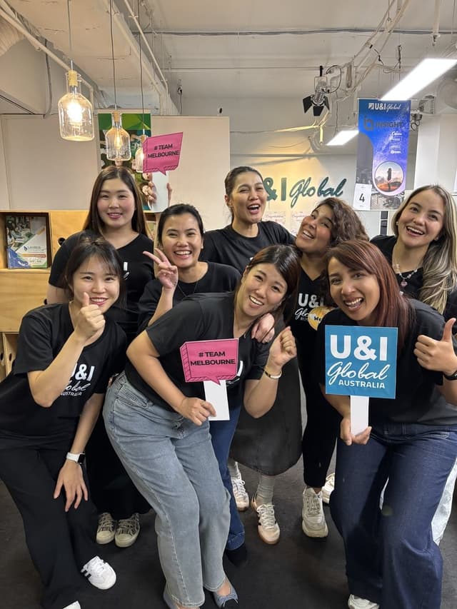 U&I Expo networking